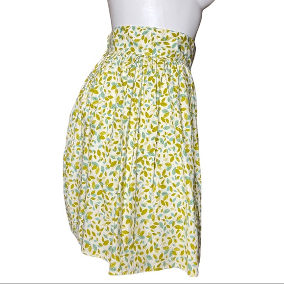 Pinup Couture Heart of Haute Leaf Skirt sz 1X - Picture 6 of 15